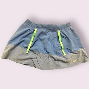 GUC Nike Dri-Fit Golf Tennis Skort Skirt